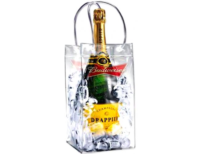 https://www.promarketingdesign.com.br/content/interfaces/cms/userfiles/00278/produtos/2004drink-sacola-porta-gelo-sacola-balde-de-gelo-porta-gelo-porta-vinho-porta-espumante-sacola-de-g-612.jpg